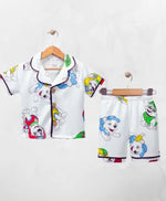 Çocuk çizgi film desenli pijama takımı.